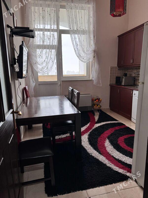 Padwoyski elitka 6etaj 4kom - Aşgabat - img 2