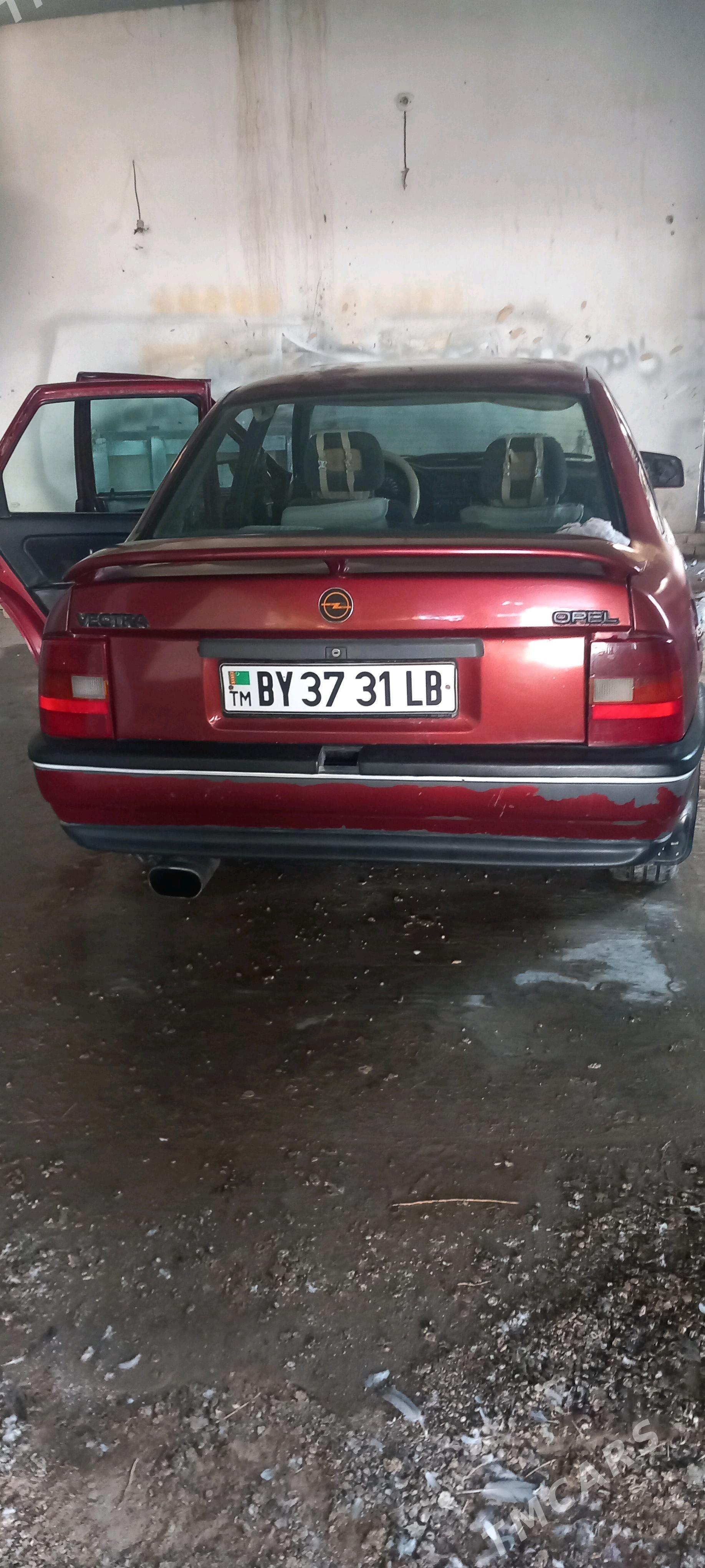 Opel Vectra 1993 - 25 000 TMT - Hojambaz - img 1