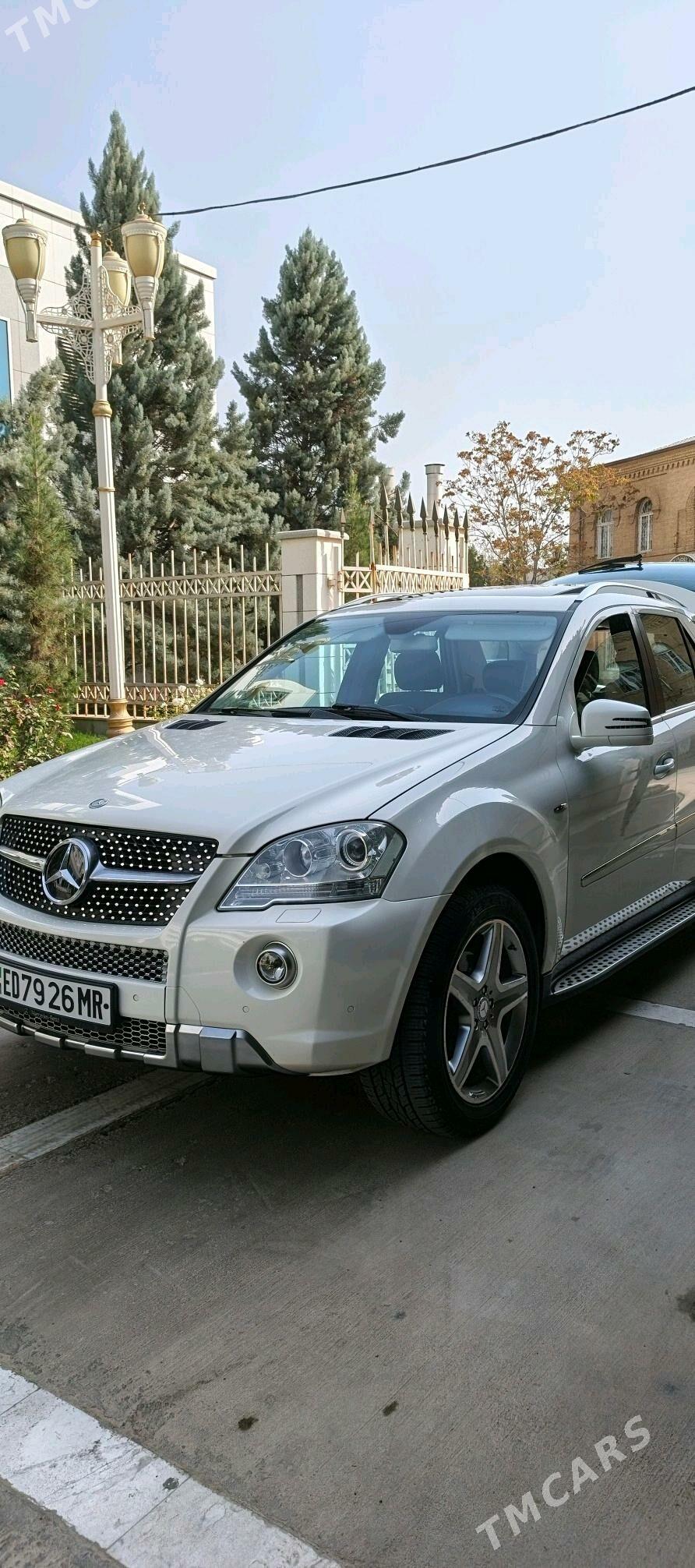 Mercedes-Benz ML350 2010 - 330 000 TMT - Мары - img 4