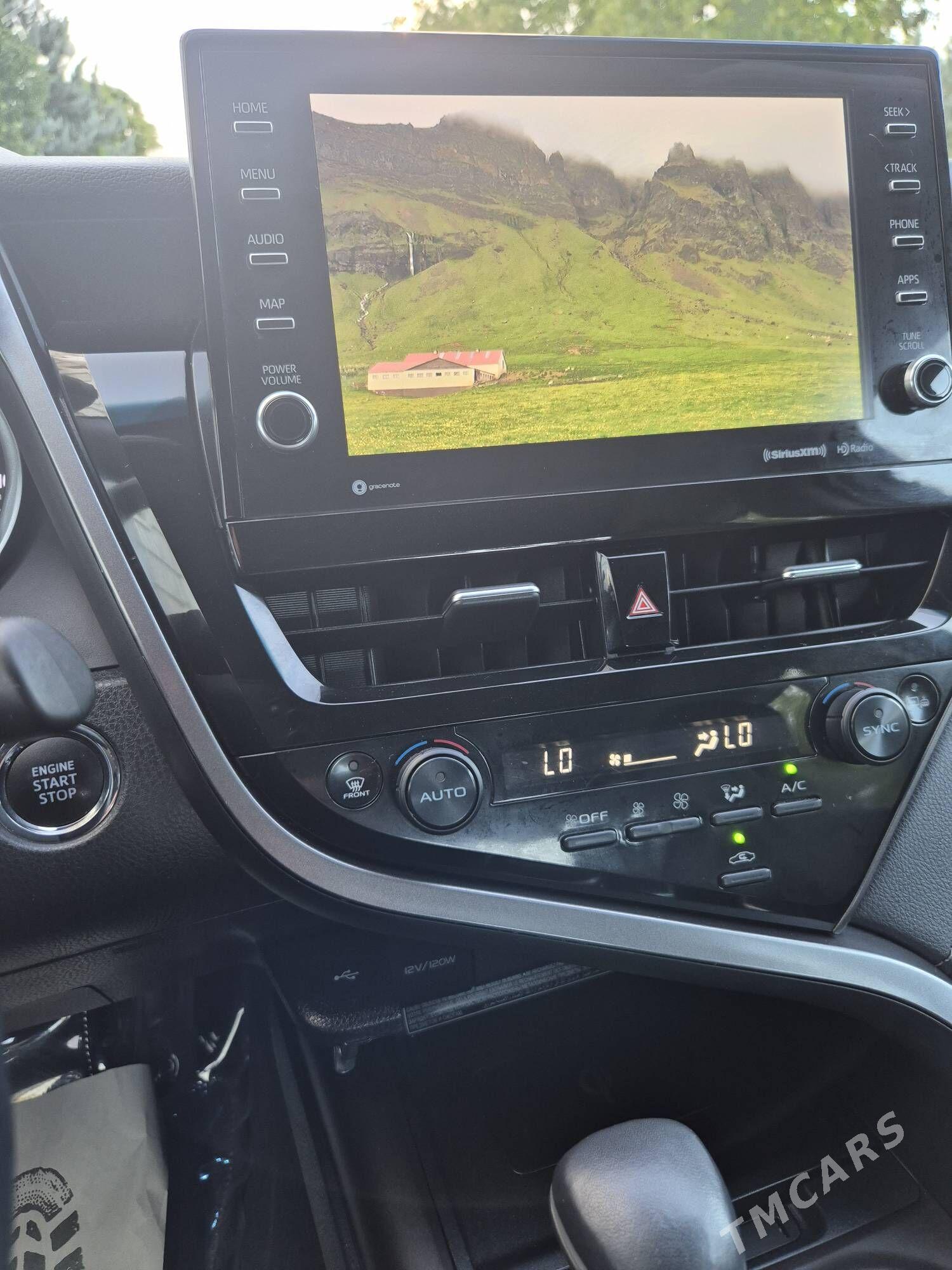 Toyota Camry 2021 - 395 000 TMT - Ашхабад - img 8