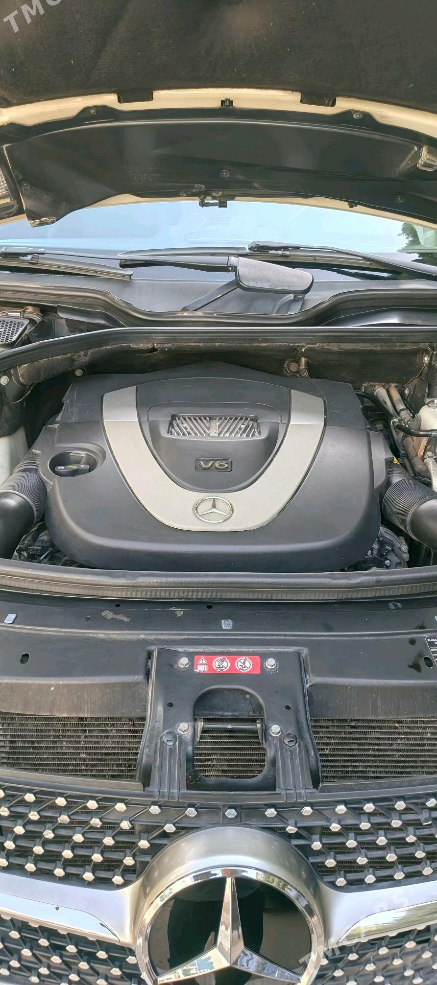 Mercedes-Benz ML350 2010 - 330 000 TMT - Мары - img 8