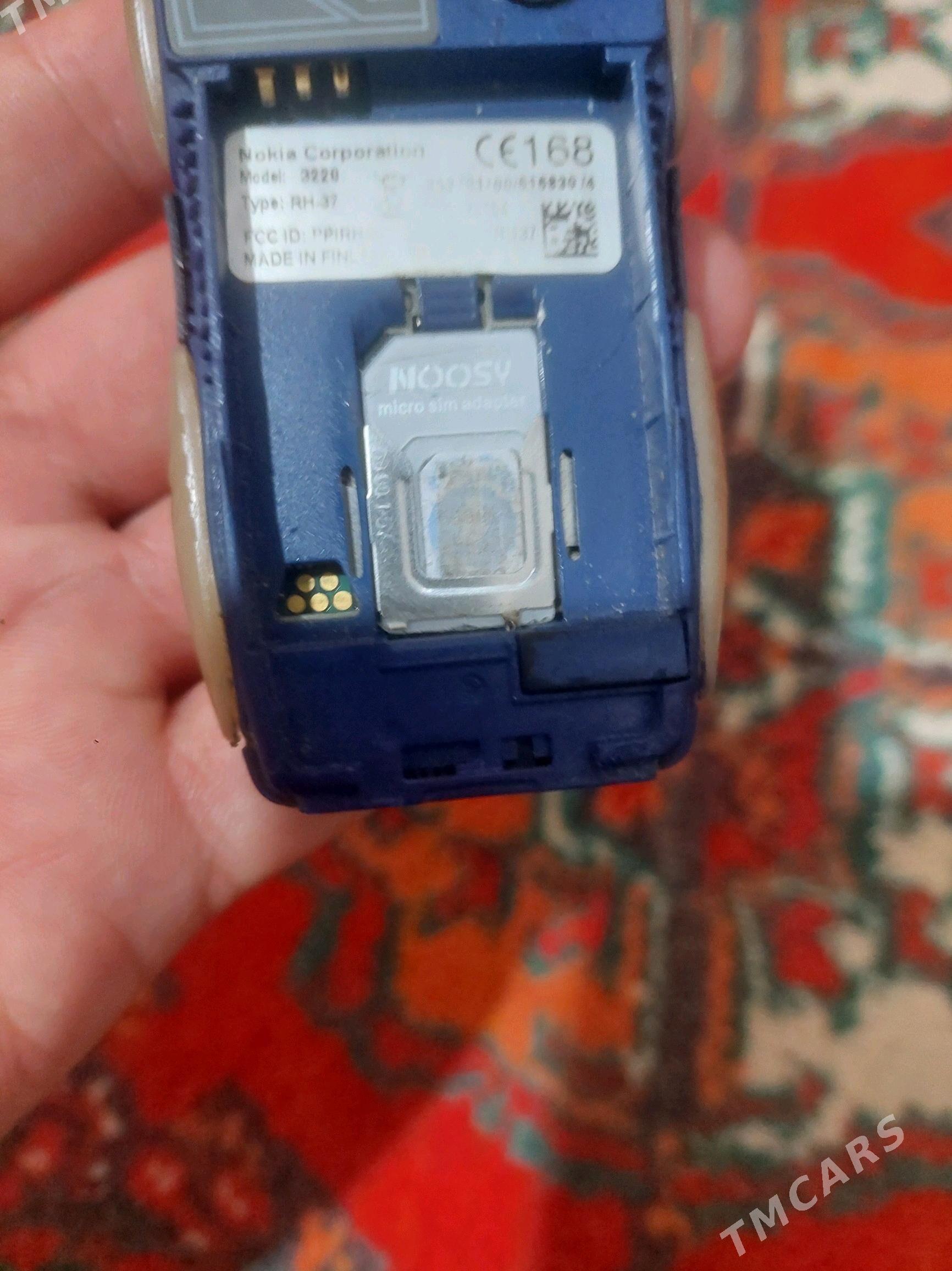 NOKIA 3220 FINLAND - Aşgabat - img 2