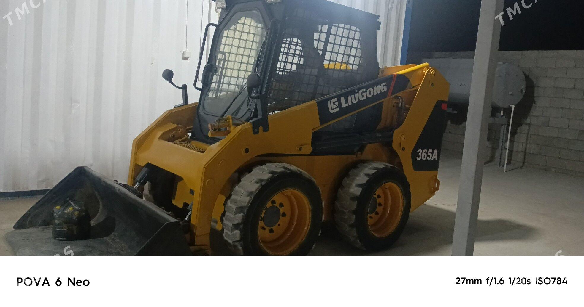 Lugong LG946 2011 - 180 000 TMT - Ашхабад - img 3