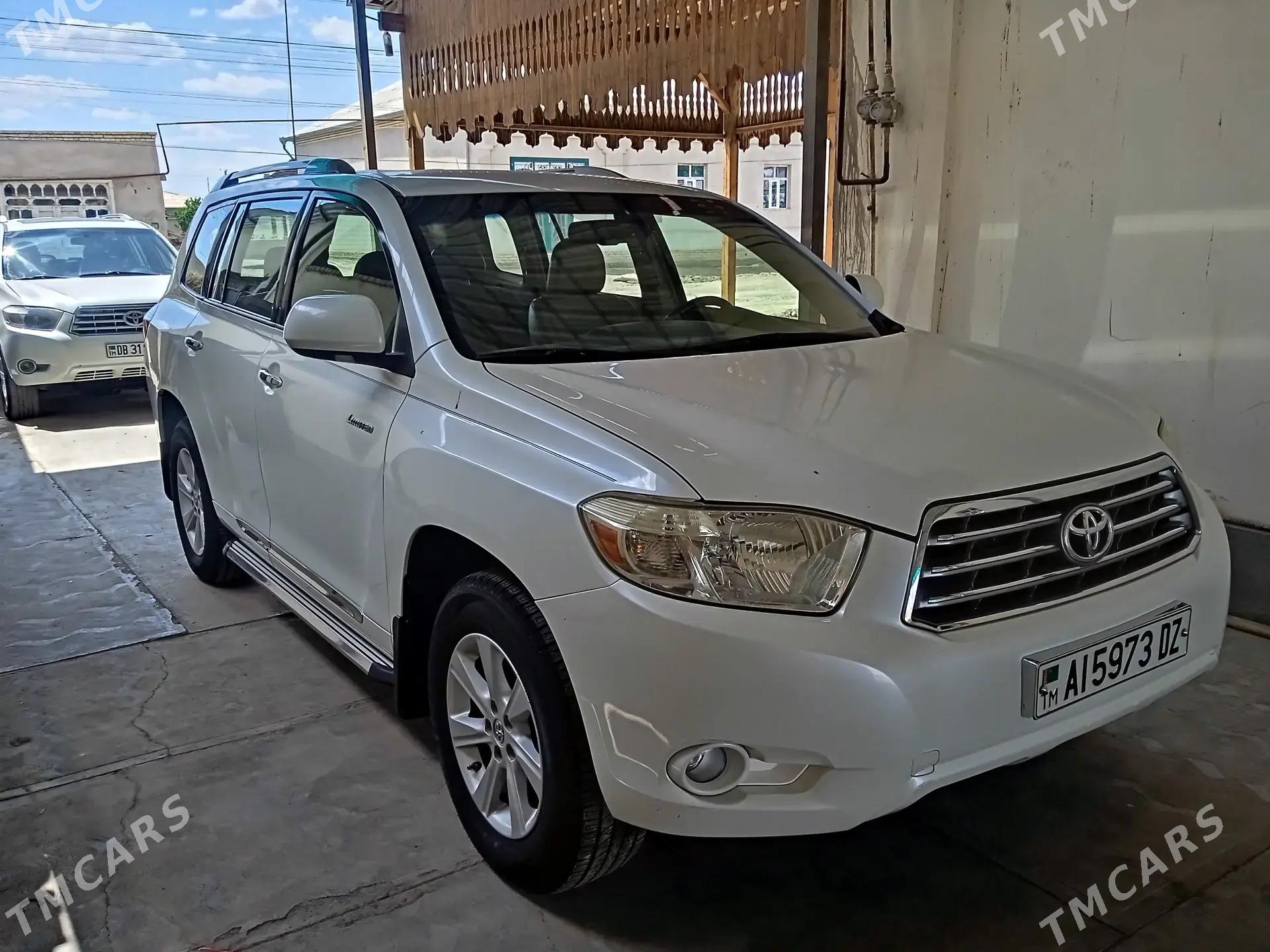 Toyota Highlander 2008 - 310 000 TMT - Gurbansoltan Eje - img 8