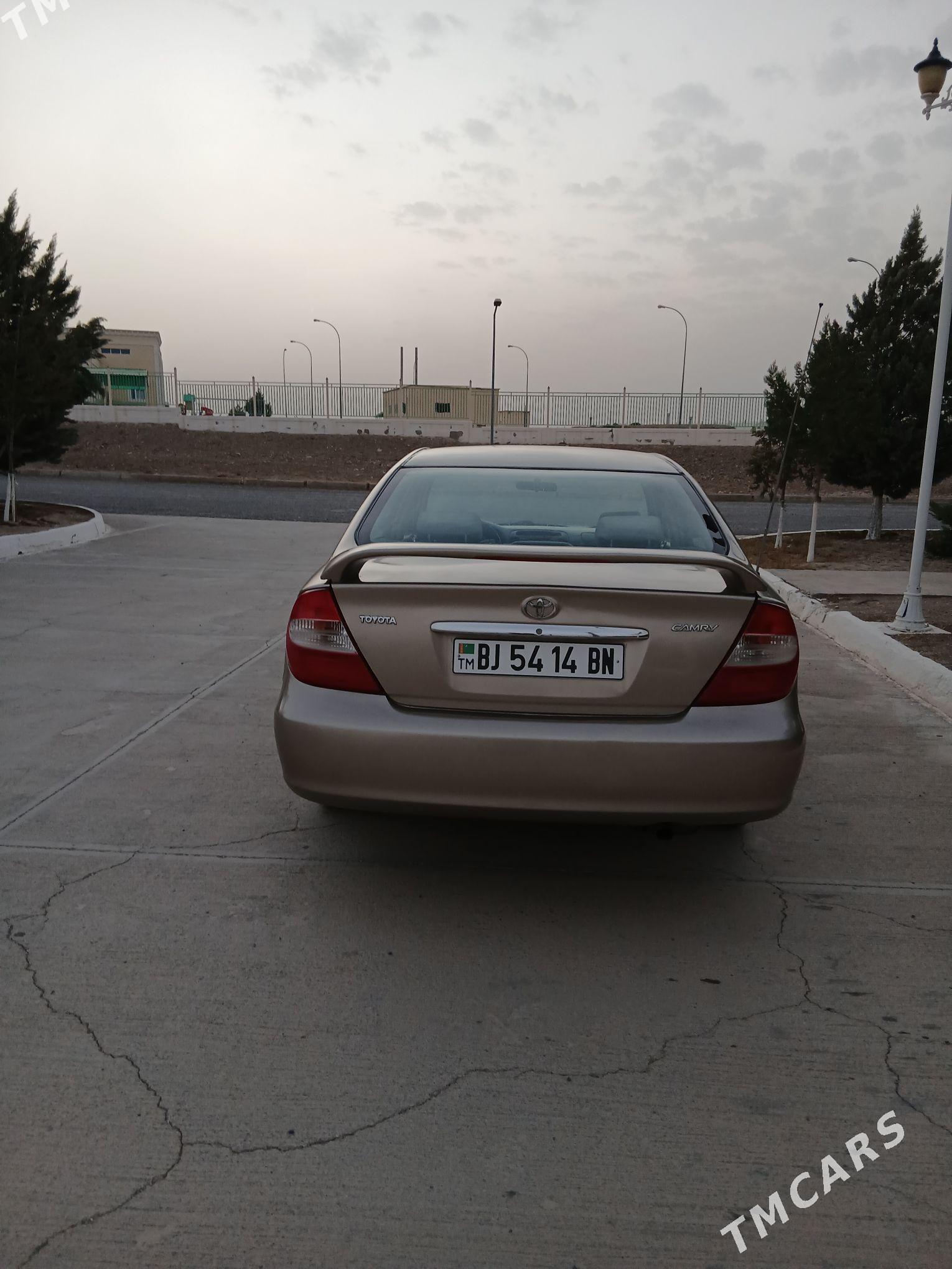 Toyota Camry 2003 - 150 000 TMT - Гызыларбат - img 5