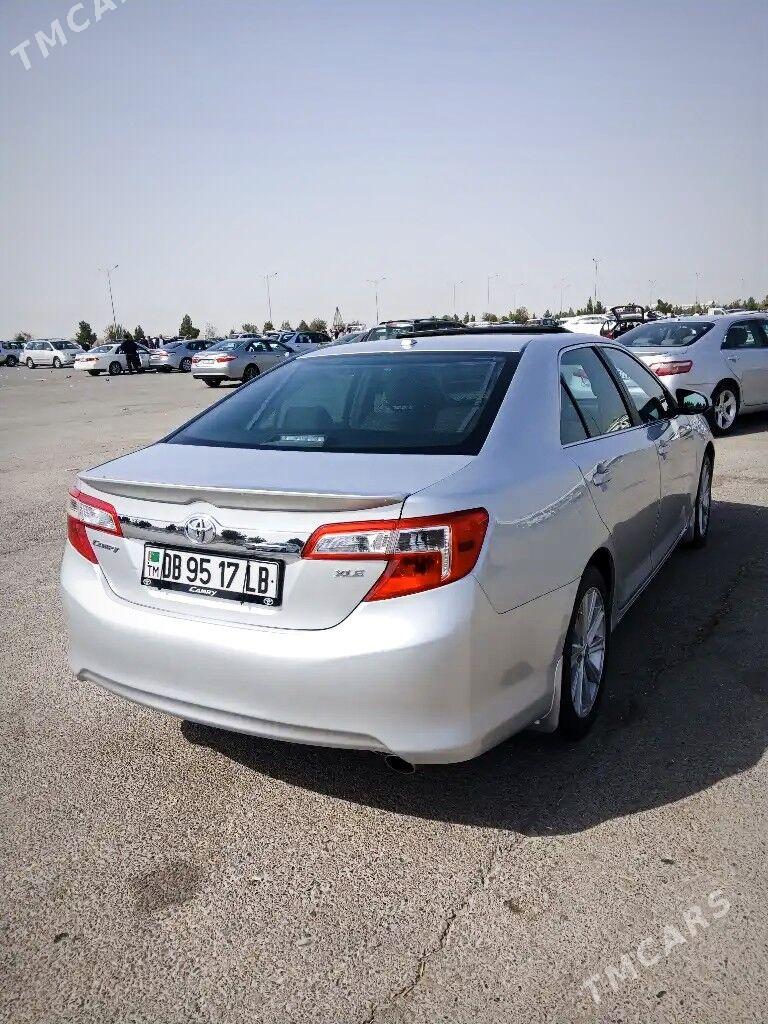 Toyota Camry 2012 - 230 000 TMT - Дянев - img 3