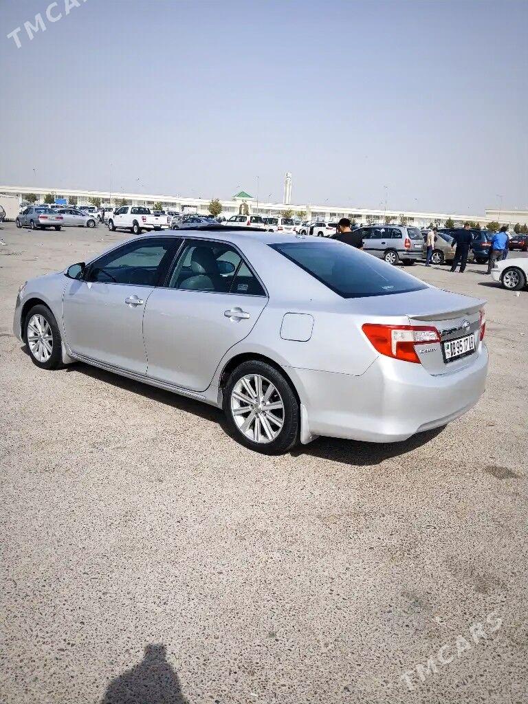 Toyota Camry 2012 - 230 000 TMT - Дянев - img 4