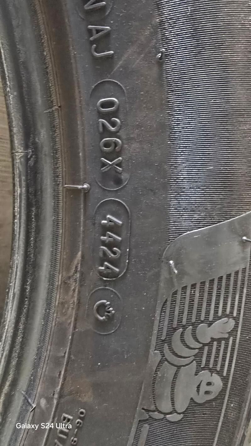 MICHELIN MICHELIN PAKRIŞKA 24 700 TMT - Ашхабад - img 1