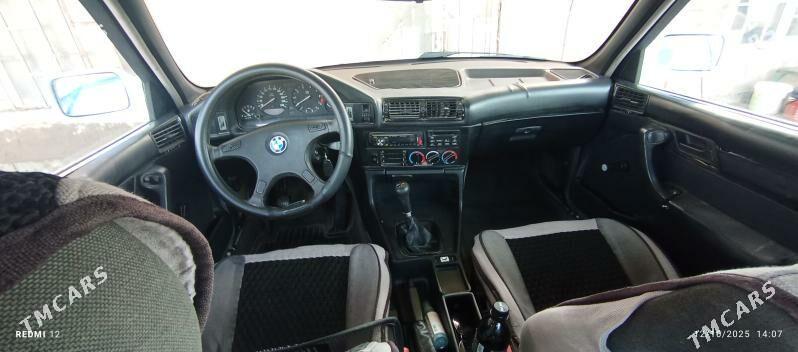 BMW 520 1992 - 45 000 TMT - Теджен - img 3