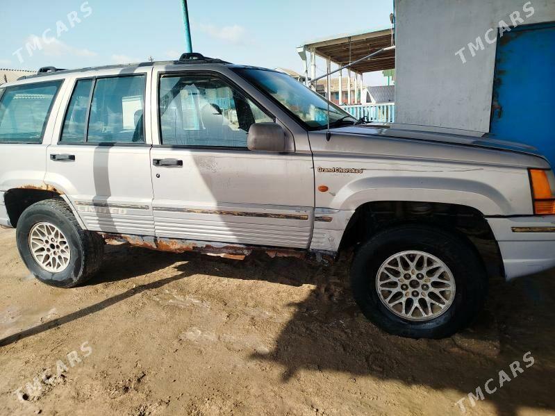 Jeep Grand Cherokee 1995 - 15 000 TMT - Esenguly - img 3