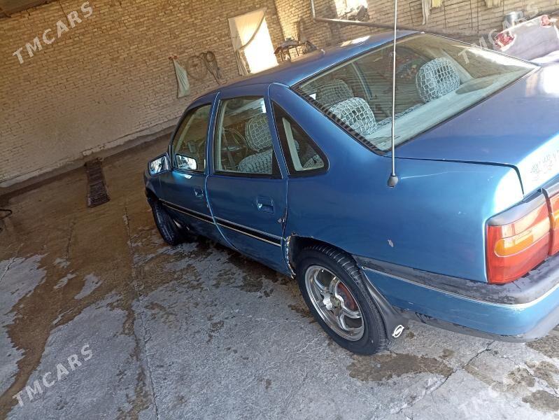 Opel Vectra 1991 - 25 000 TMT - Чарджоу - img 3