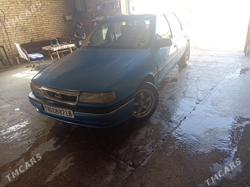 Opel Vectra 1991 - 25 000 TMT - Чарджоу - img 4