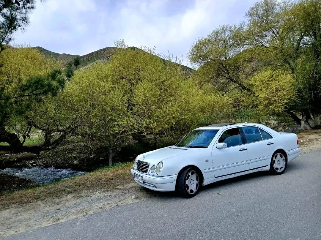 Mercedes-Benz E320 1999 - 120 000 TMT - Aşgabat - img 8