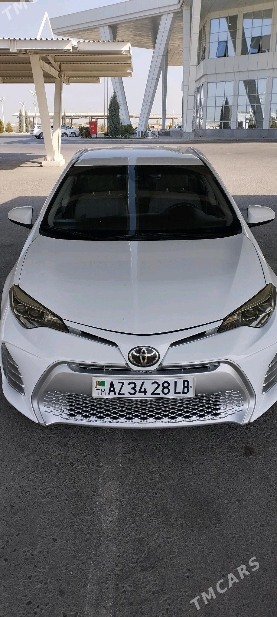 Toyota Corolla 2018 - 210 000 TMT - Туркменабат - img 7