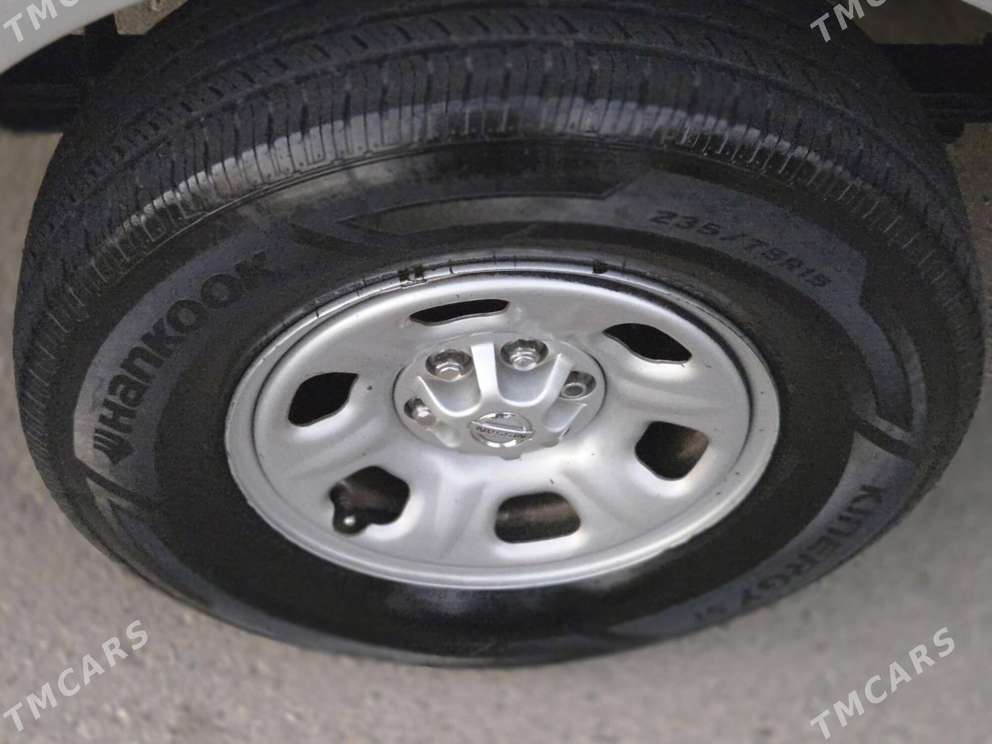 Nissan Frontier 2018 - 225 000 TMT - Aşgabat - img 2