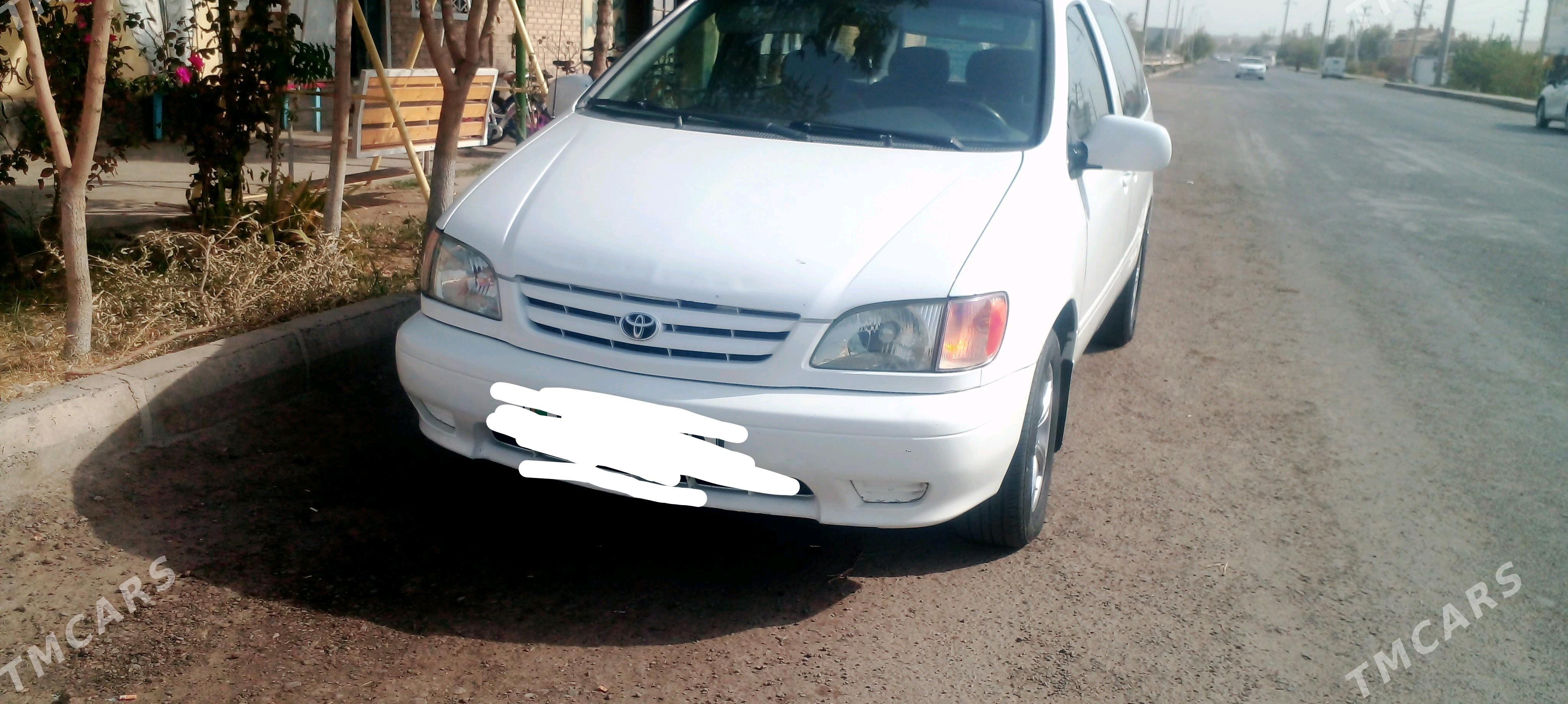 Toyota Sienna 2001 - 180 000 TMT - Шатлык - img 3