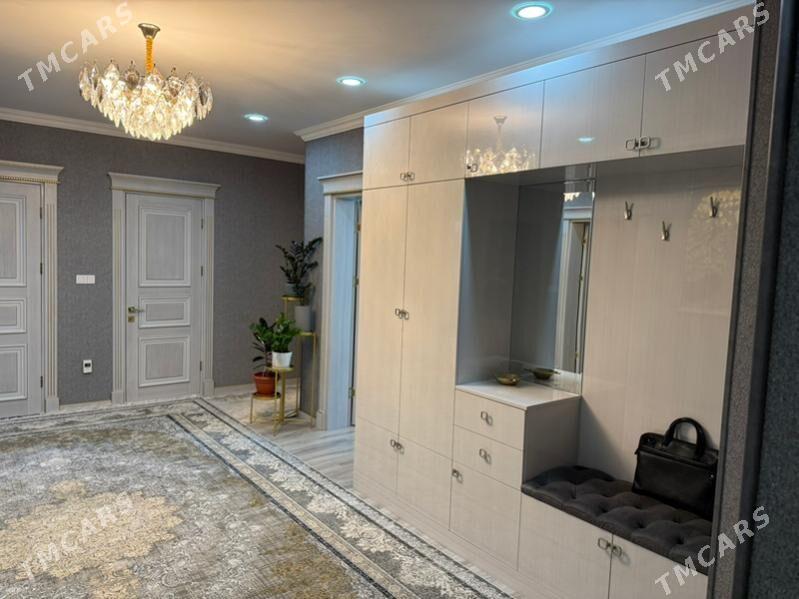 Eyesinden saylyk jay - Aşgabat - img 3