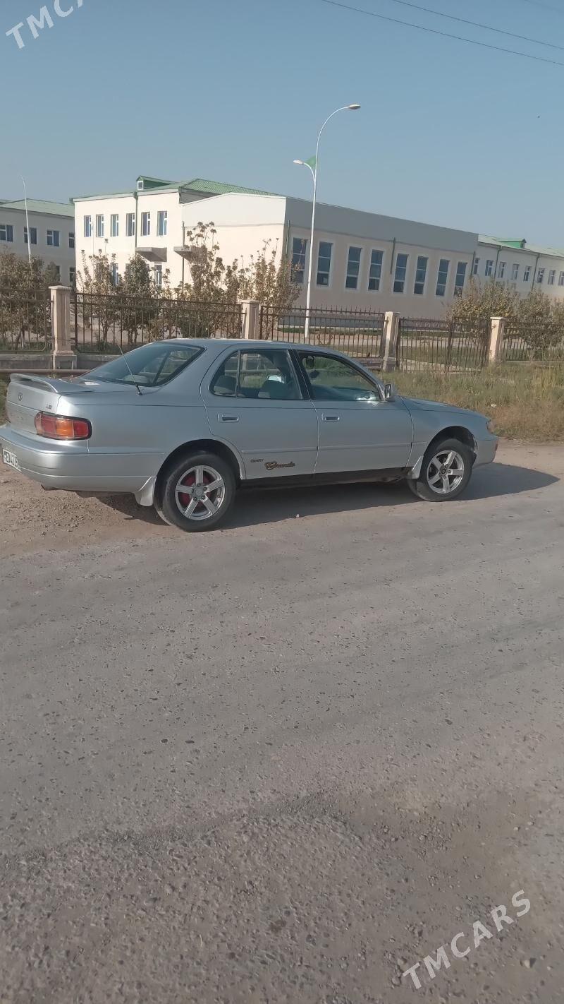 Toyota Camry 1993 - 75 000 TMT - Kerki - img 2