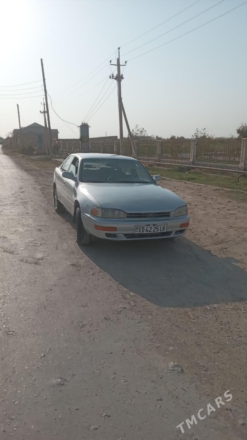 Toyota Camry 1993 - 75 000 TMT - Kerki - img 3