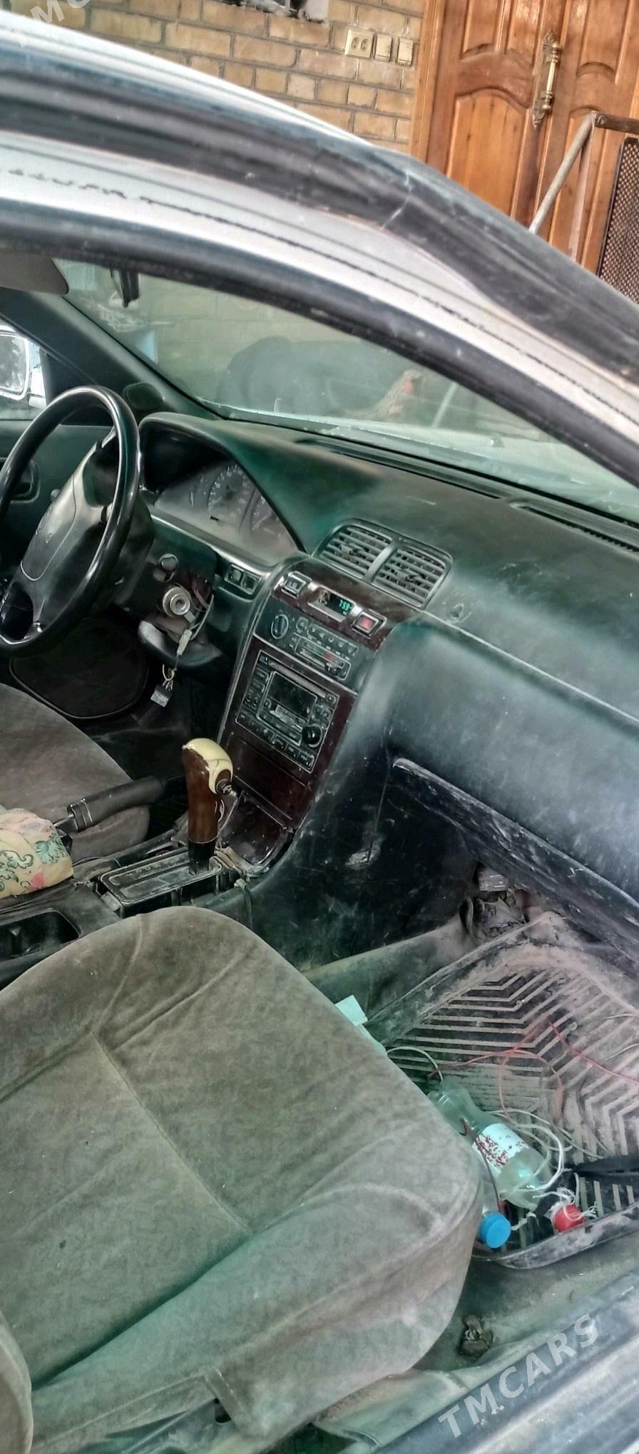 Nissan Cefiro 1998 - 20 000 TMT - Hojambaz - img 3