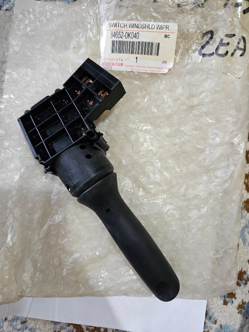 TOYOTA dwornik pereklyucatel 300 TMT - Балканабат - img 3