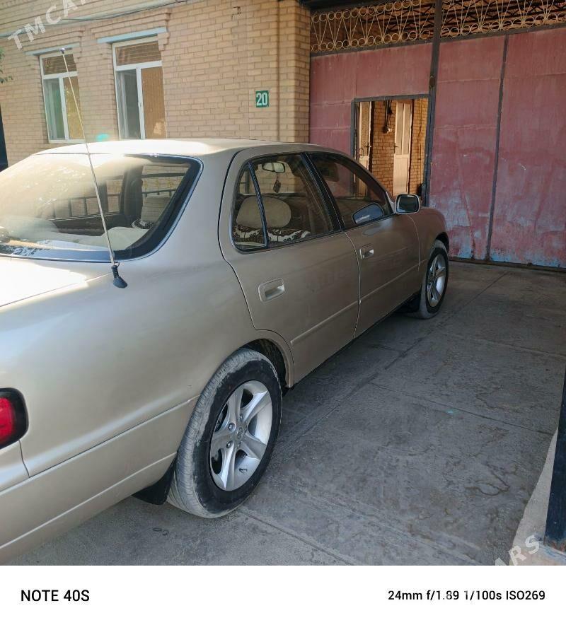 Toyota Camry 1995 - 92 000 TMT - Farap - img 2