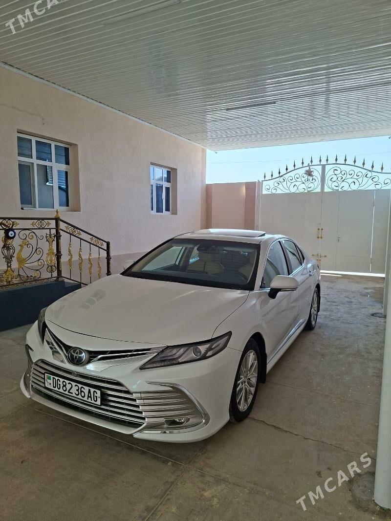Toyota Camry 2021 - 340 000 TMT - Ашхабад - img 2