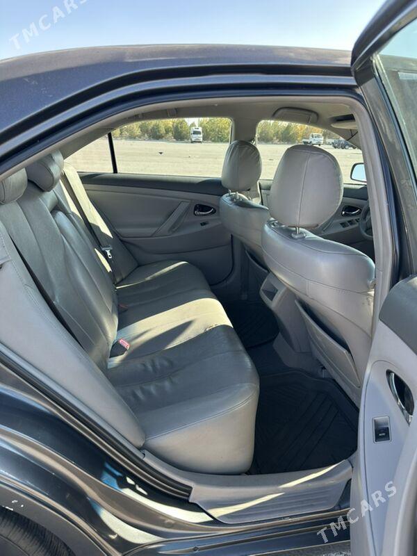Toyota Camry 2010 - 230 000 TMT - Дашогуз - img 3