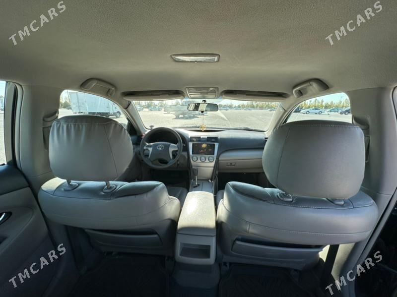 Toyota Camry 2010 - 230 000 TMT - Дашогуз - img 2