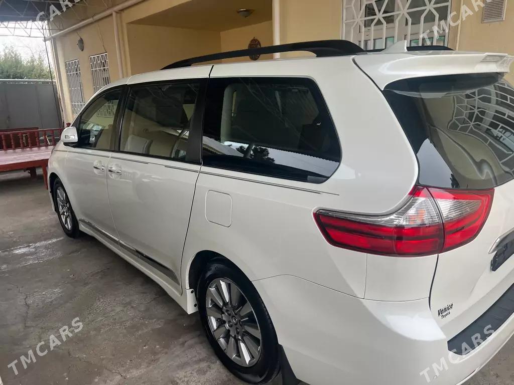 Toyota Sienna 2020 - 680 000 TMT - Bagyr - img 1