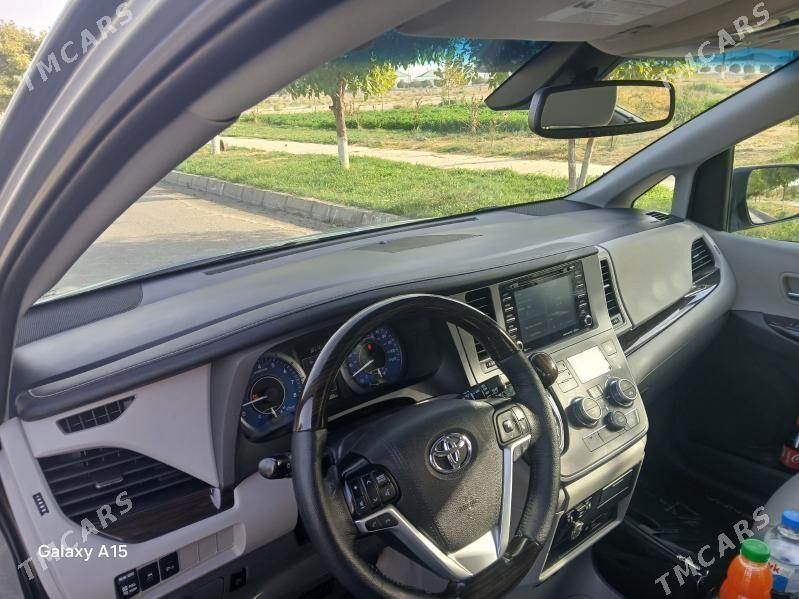 Toyota Sienna 2020 - 430 000 TMT - Bäherden - img 8