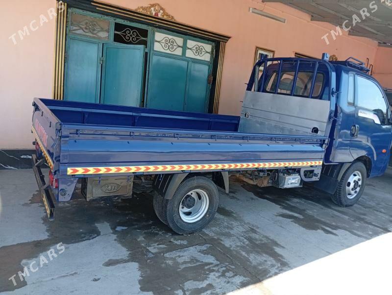 Kia Bongo 2012 - 200 000 TMT - Şabat etr. - img 5