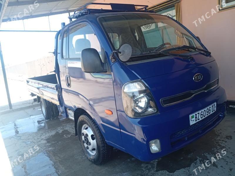 Kia Bongo 2012 - 200 000 TMT - Şabat etr. - img 2