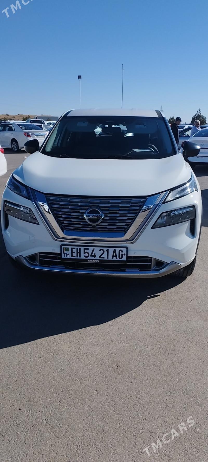 Nissan Rogue 2021 - 330 000 TMT - Тязе заман - img 3