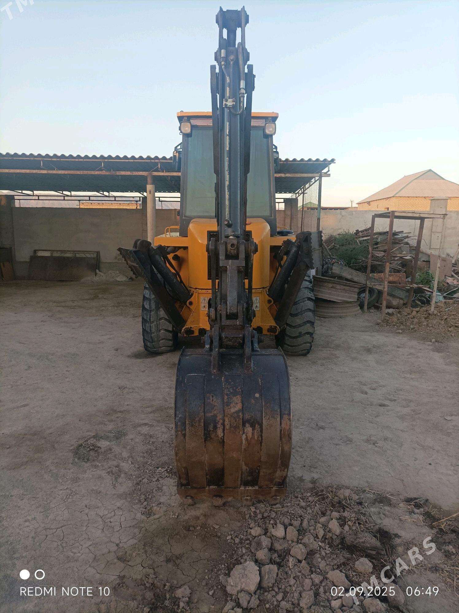 XCMG LW300F 2011 - 220 000 TMT - Яшлык - img 1