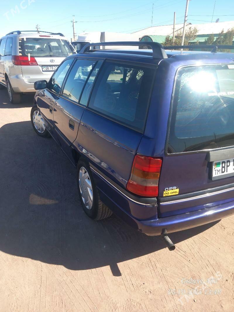 Opel Astra 1995 - 52 000 TMT - Gubadag - img 6
