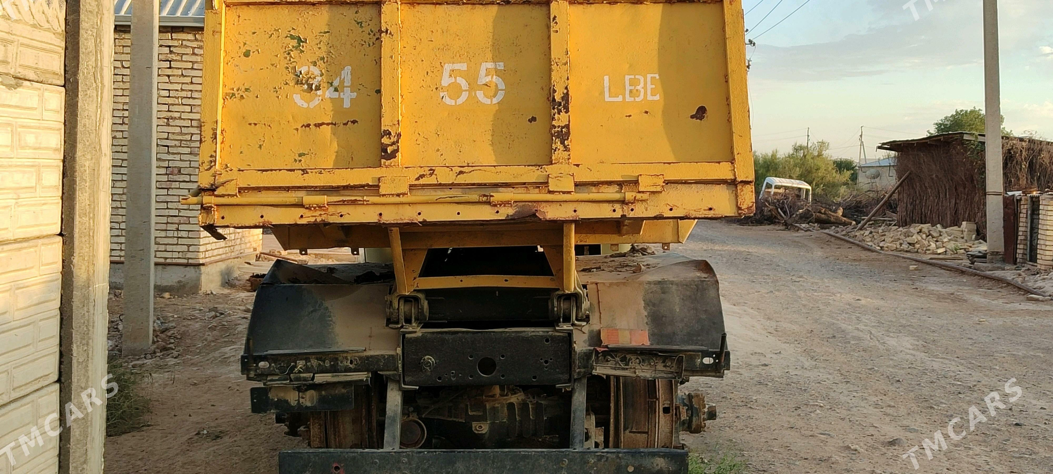 Kamaz 6520 2001 - 53 000 TMT - Sakarçäge - img 2