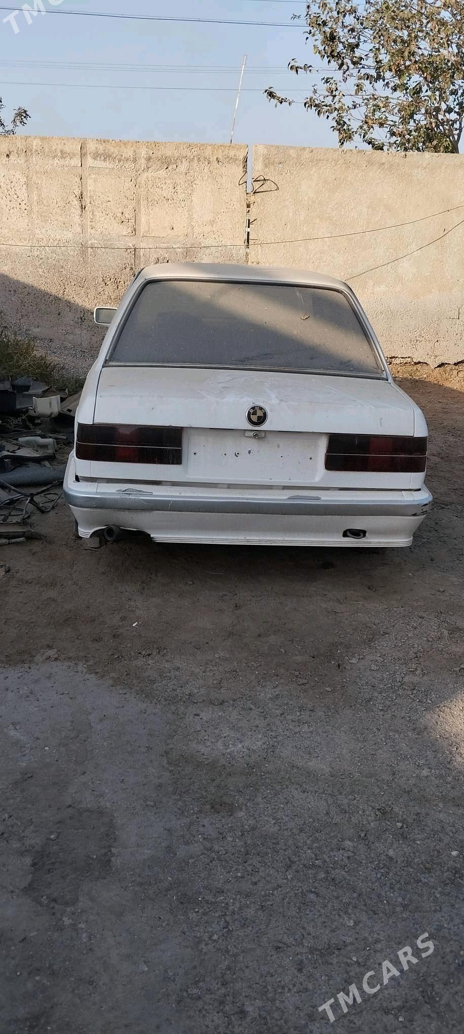 BMW 3 Series 1990 - 30 000 TMT - Туркменабат - img 1