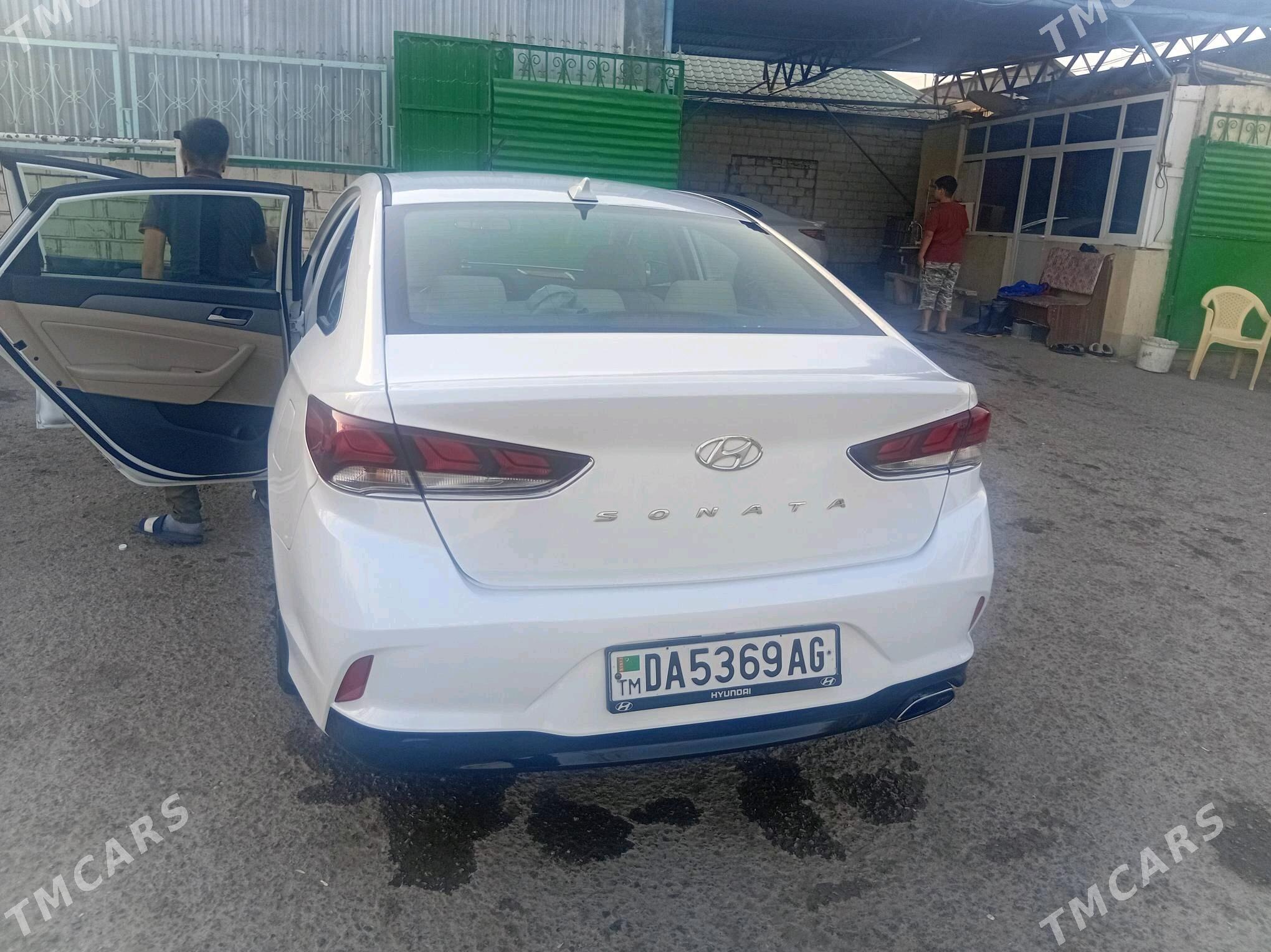 Hyundai Sonata 2018 - 200 000 TMT - Арзув - img 4