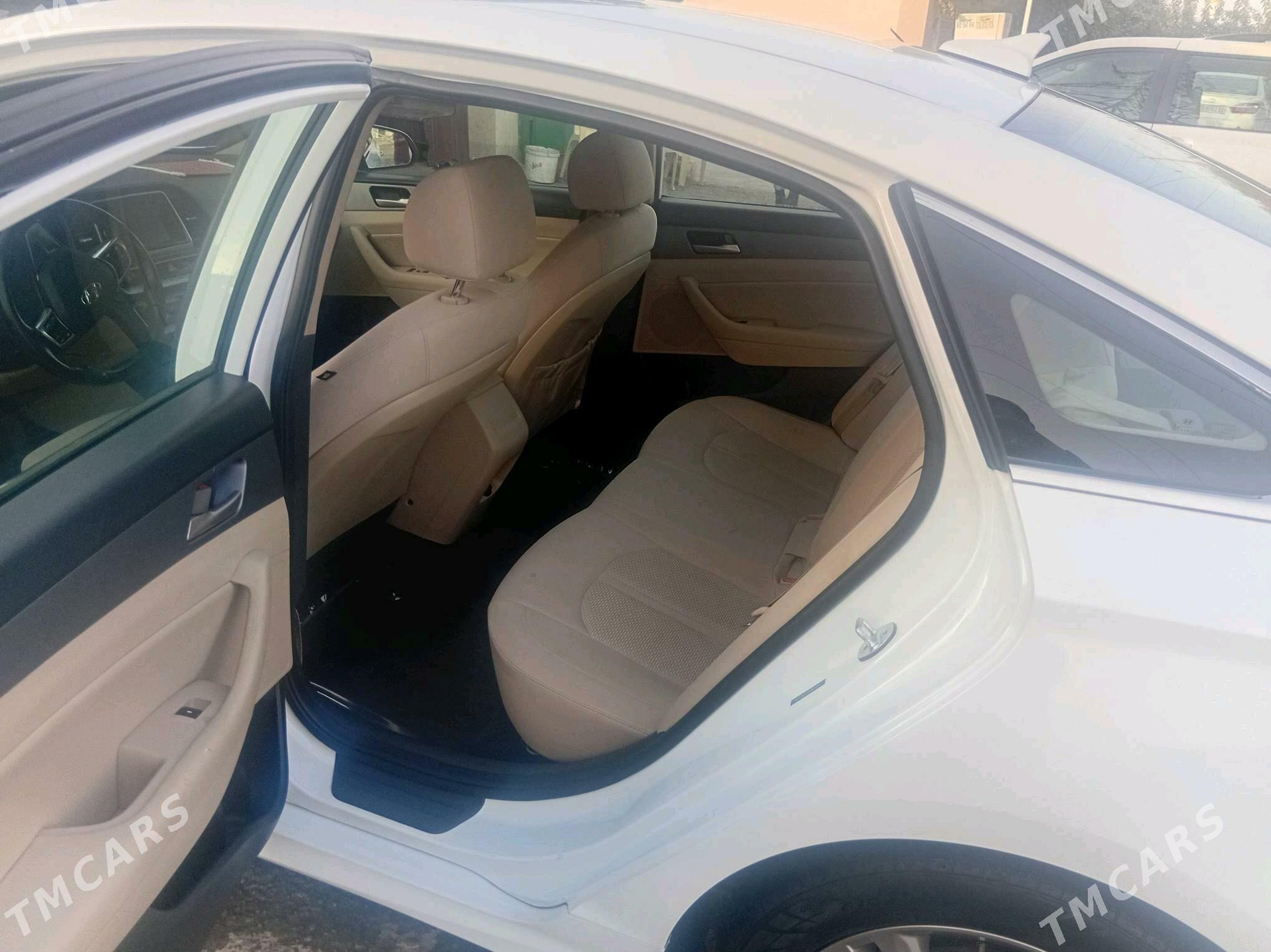 Hyundai Sonata 2018 - 200 000 TMT - Арзув - img 2