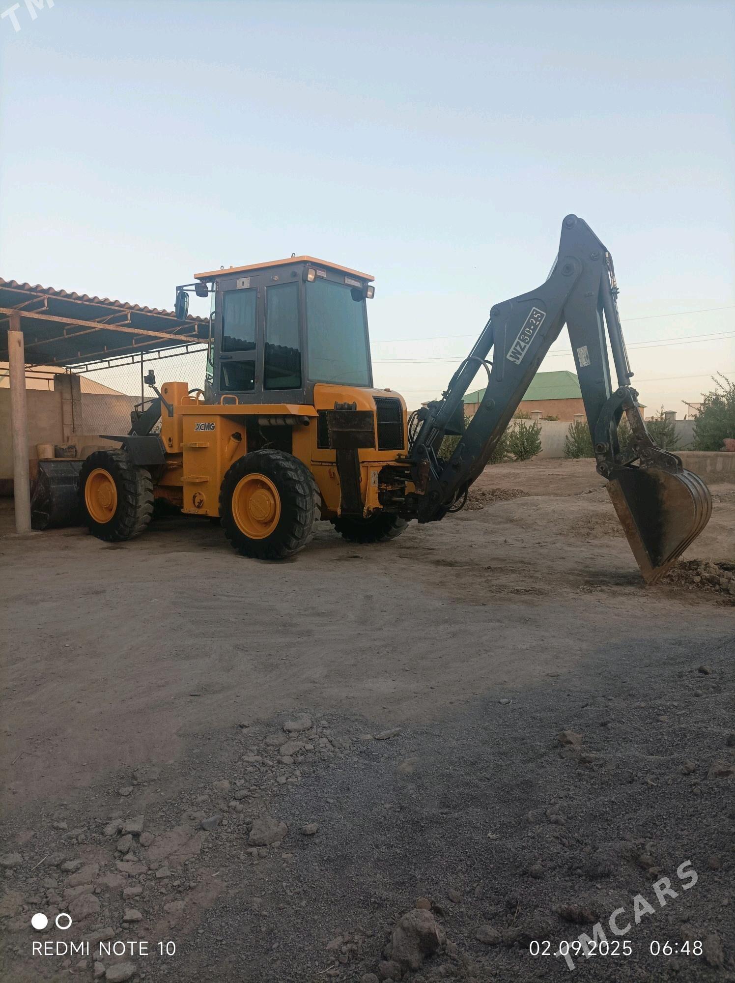 XCMG LW300F 2011 - 220 000 TMT - Яшлык - img 4