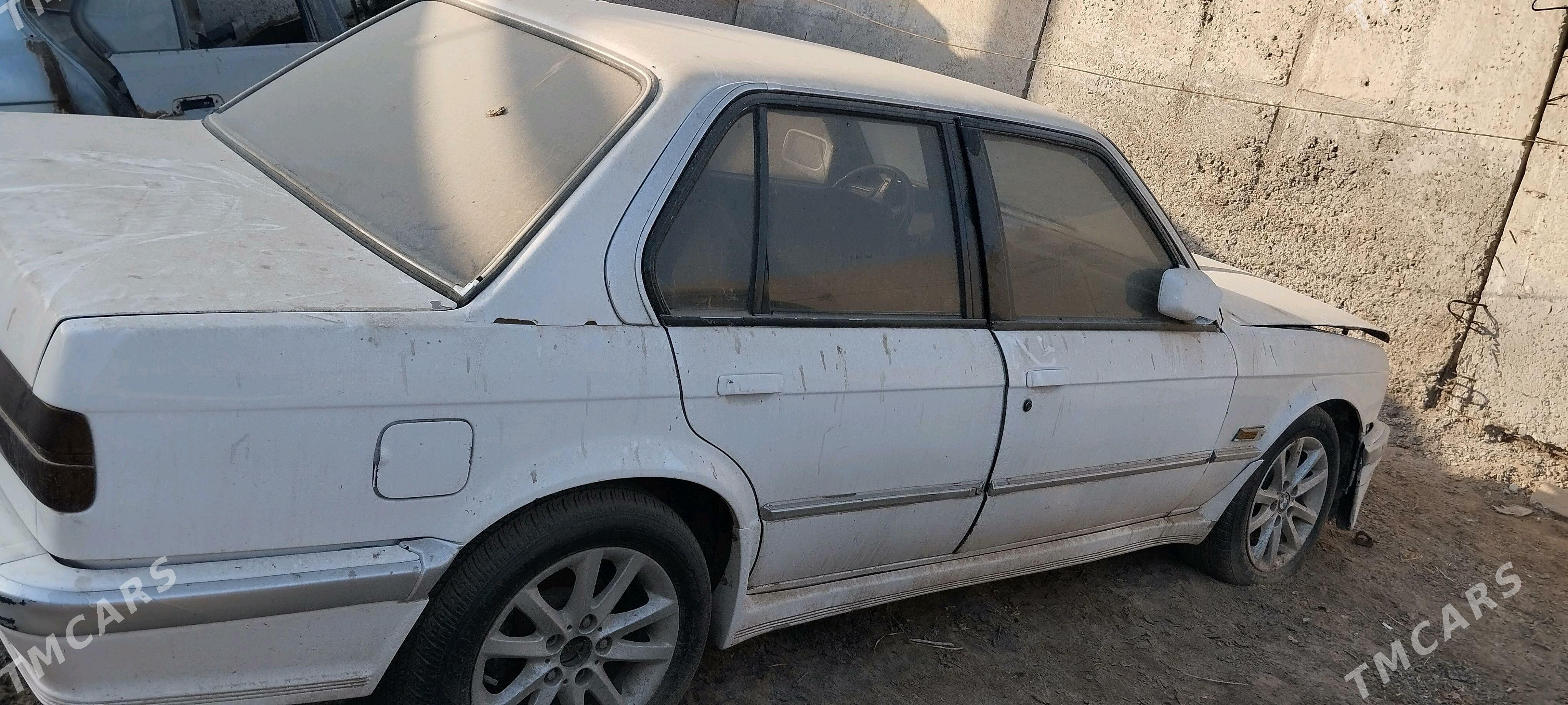 BMW 3 Series 1990 - 30 000 TMT - Türkmenabat - img 3