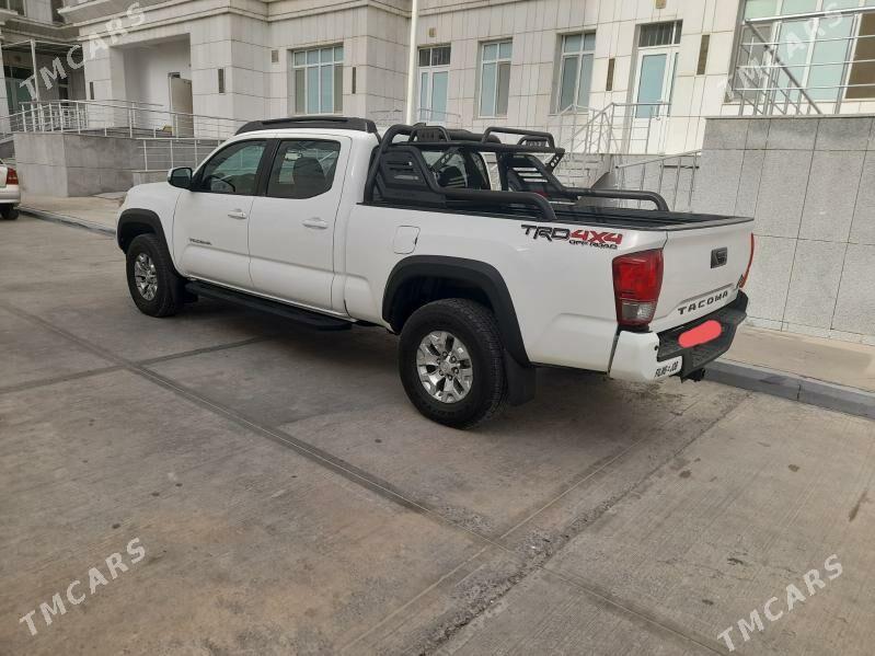 Toyota Tacoma 2017 - 480 000 TMT - Ашхабад - img 2