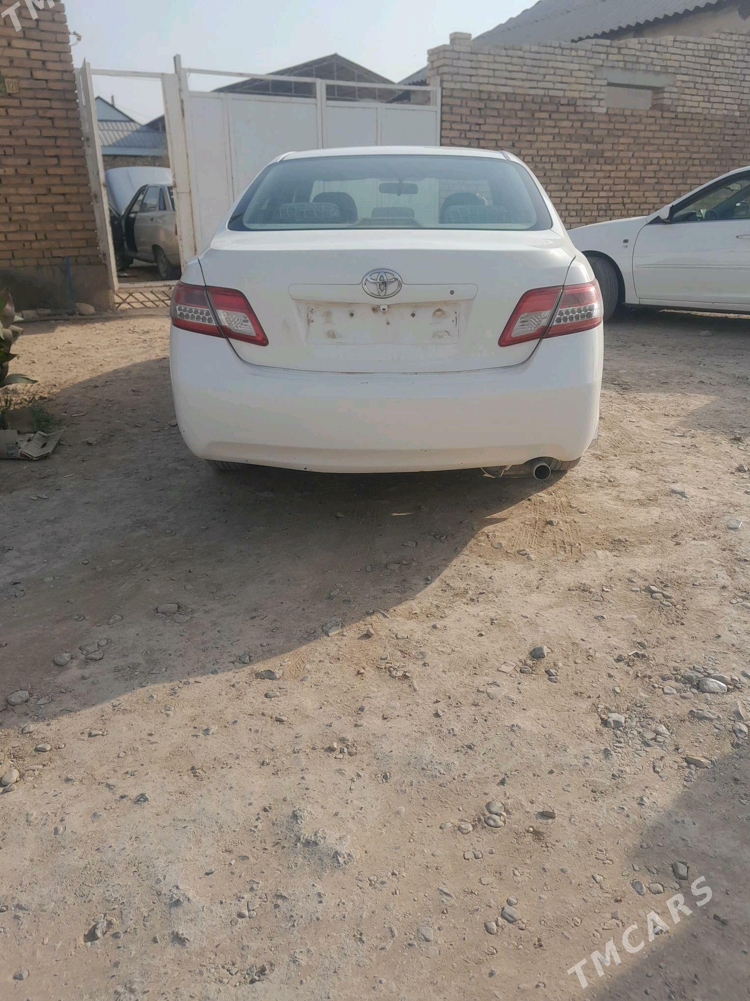 Toyota Camry 2010 - 170 000 TMT - Tejen - img 3