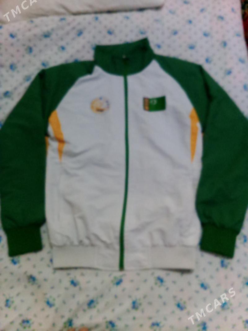 Spartivka İnistitut - Мир 7 - img 1