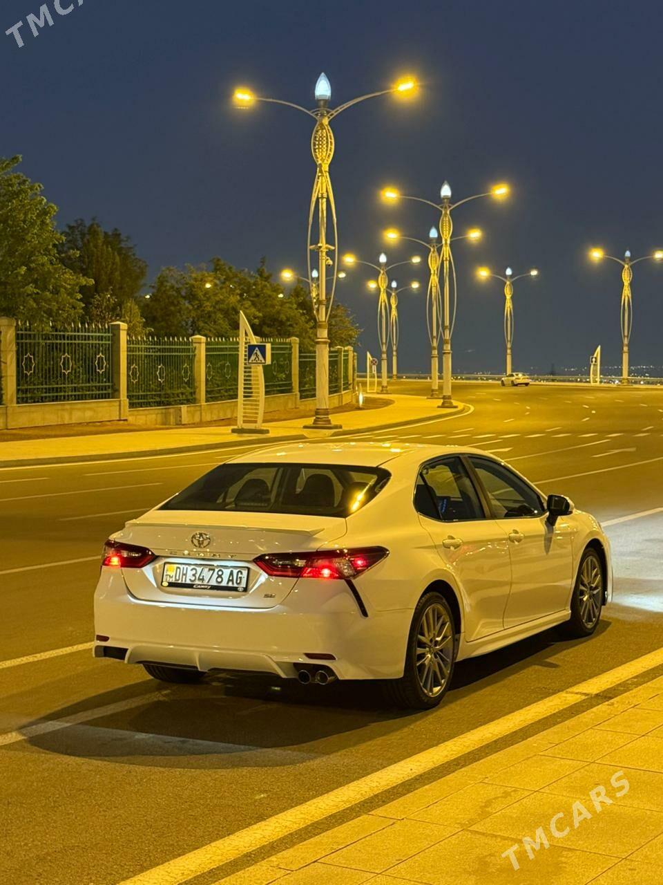 Toyota Camry 2021 - 332 000 TMT - Aşgabat - img 3