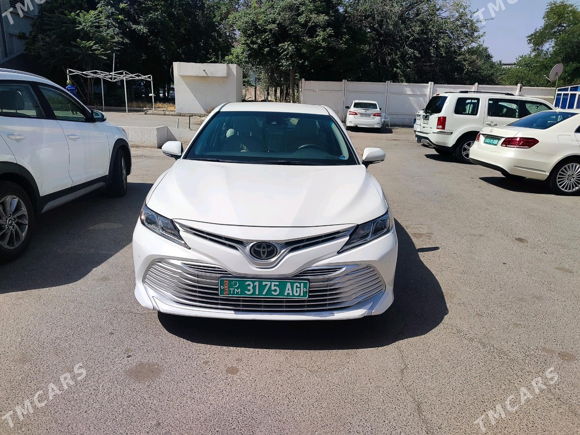 Toyota Camry 2018 - 285 000 TMT - Aşgabat - img 4