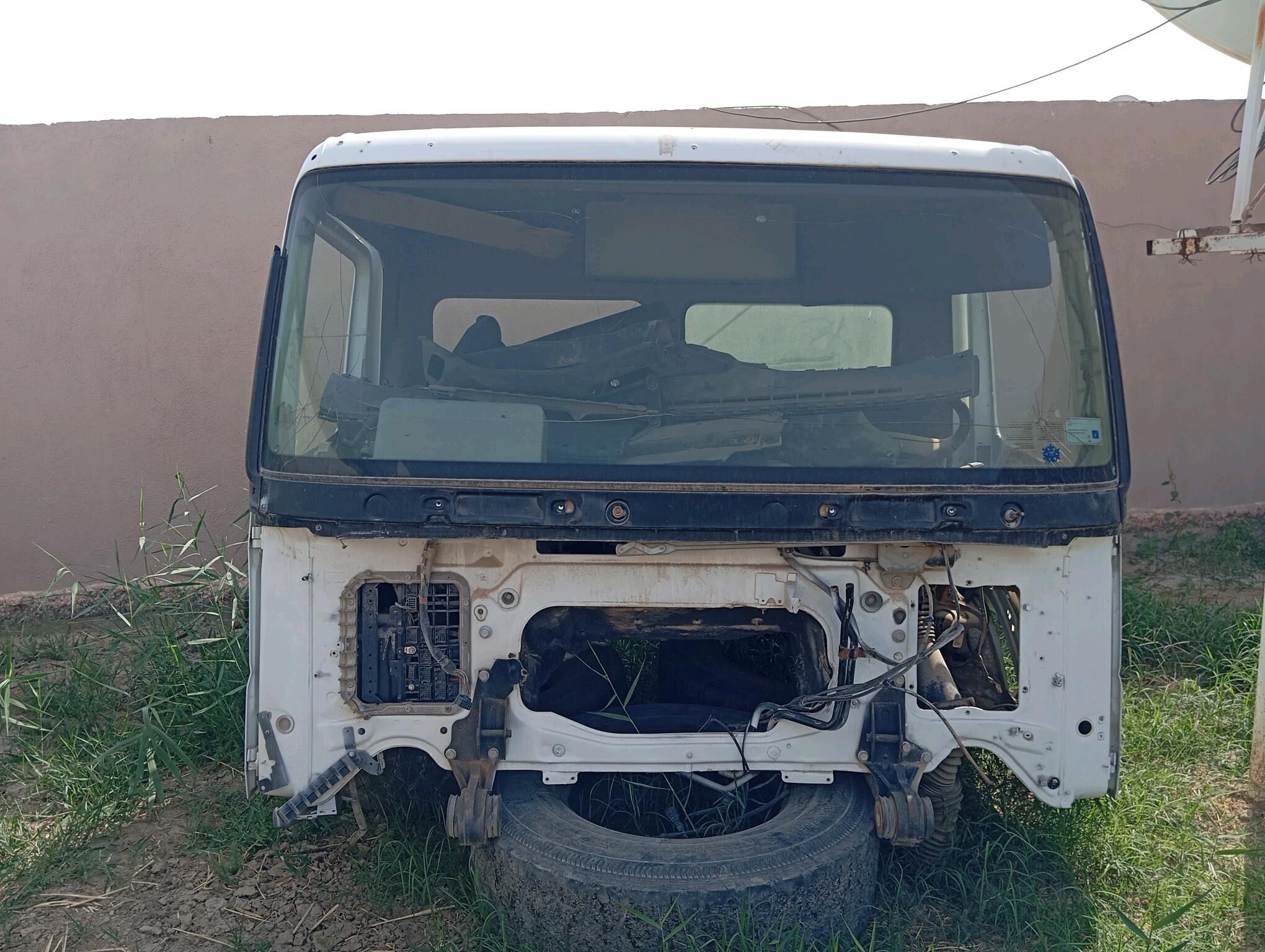 Kabina Mercedes Axor 110 000 TMT - Ruhabat (90-njy razýezd) - img 2