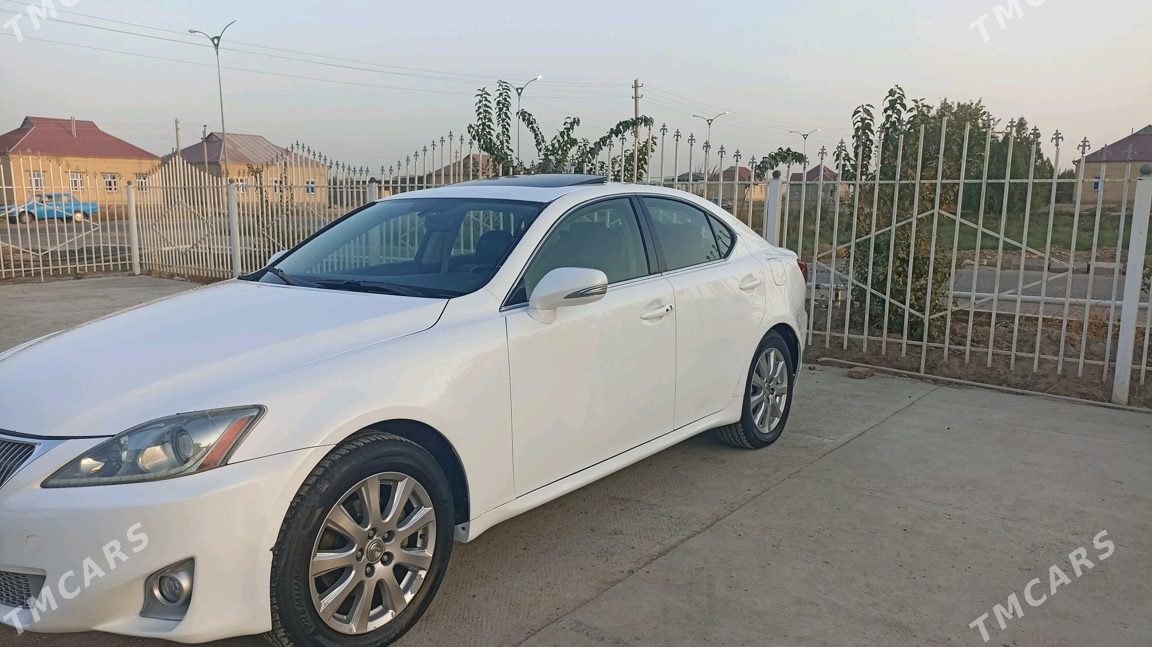 Lexus IS 250 2011 - 180 000 TMT - Garagum etraby - img 7