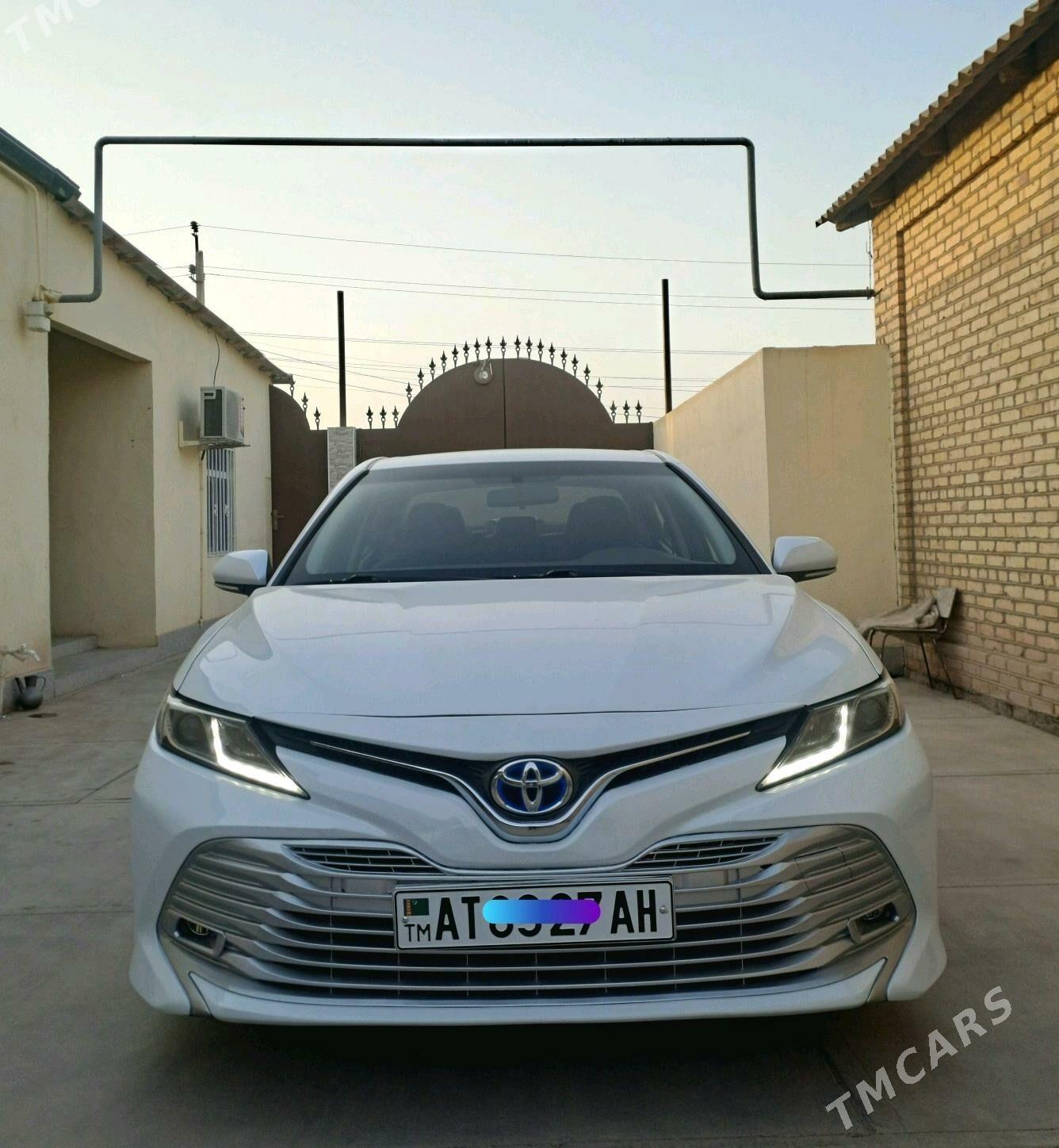 Toyota Camry 2020 - 255 000 TMT - Теджен - img 9